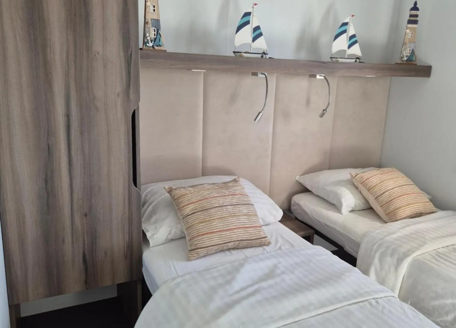 Luxury Mobile Home Moonwalk Terra Park Spiritos, Pag Island , Kolan, Novalja Croatia